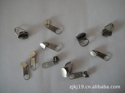 仿水拉鏈專用的反穿拉頭 價格、廠家與產(chǎn)品解析